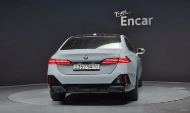 5 Series (G60)