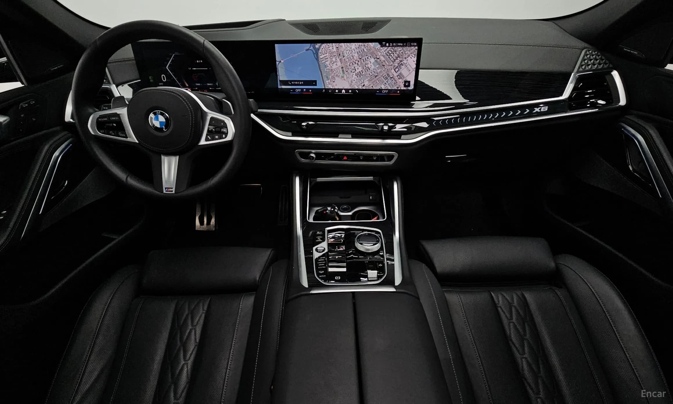X6 (G06)