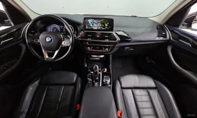 X3 (G01)