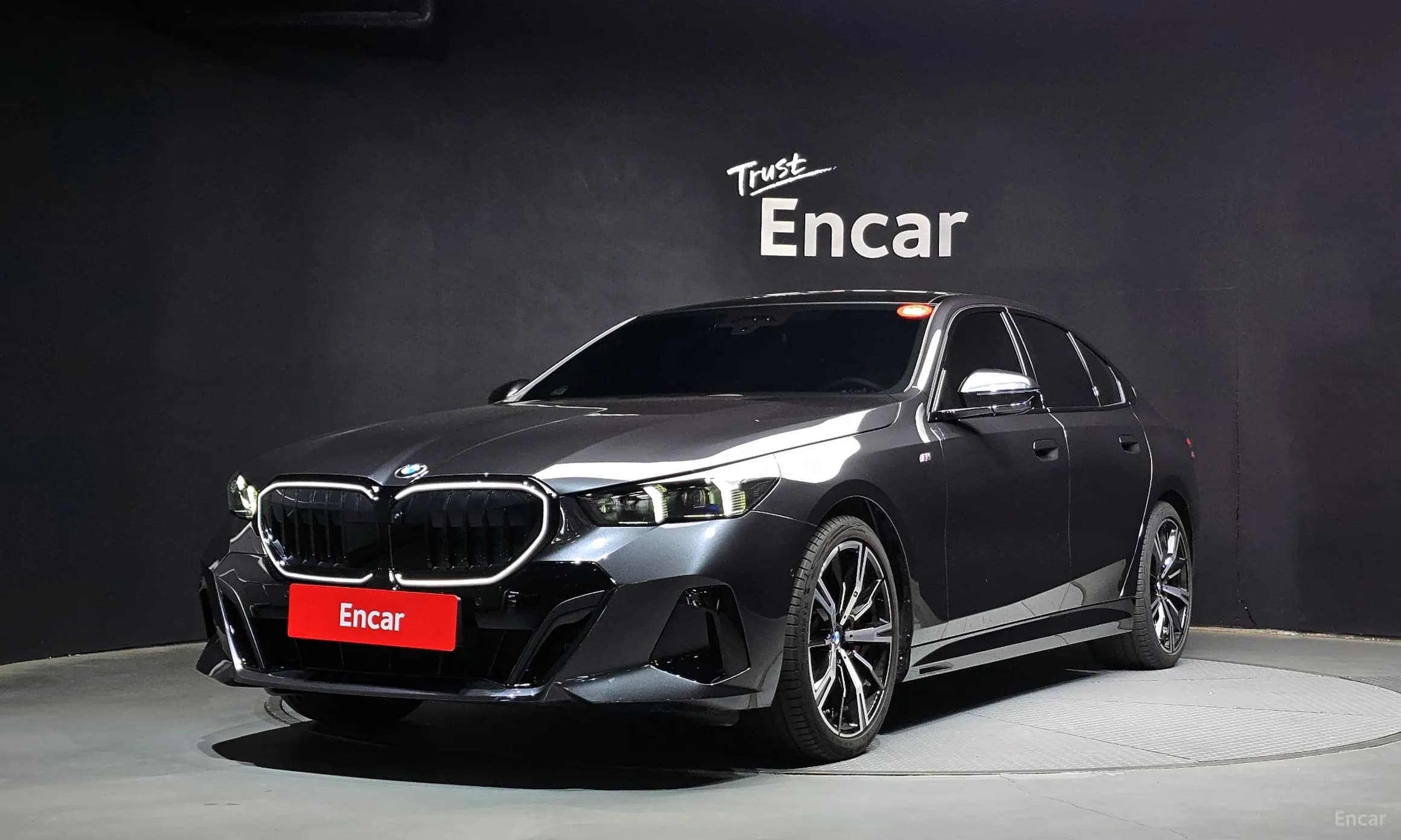 5 Series (G60)