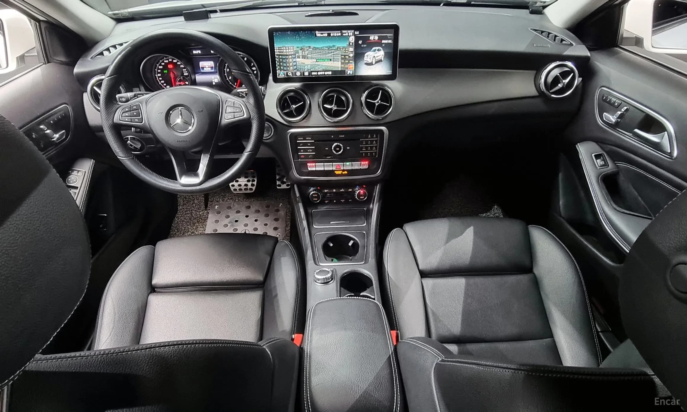 GLA-Class X156