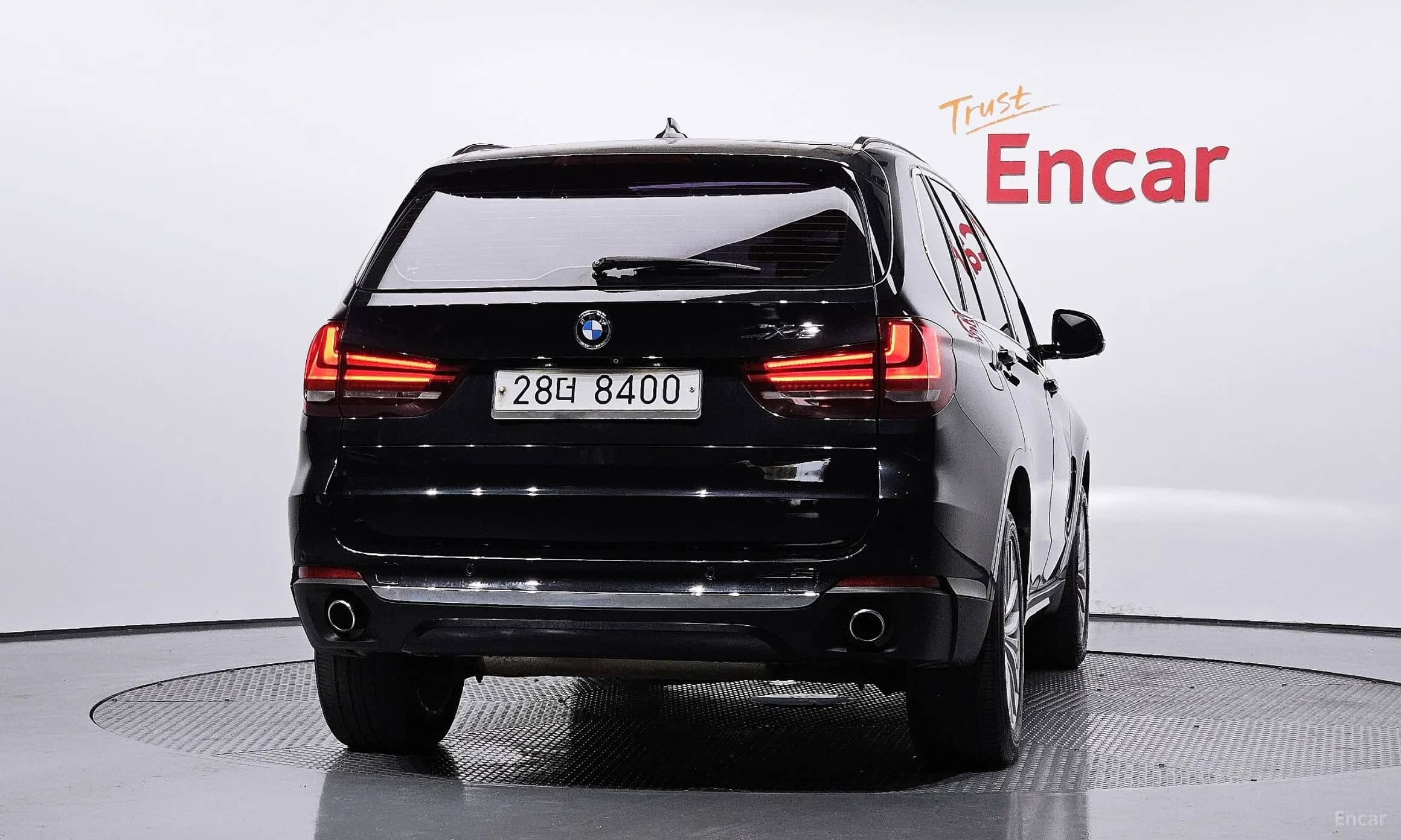 X5 (F15)