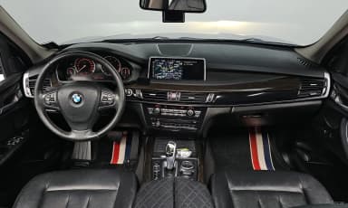 X5 (F15)