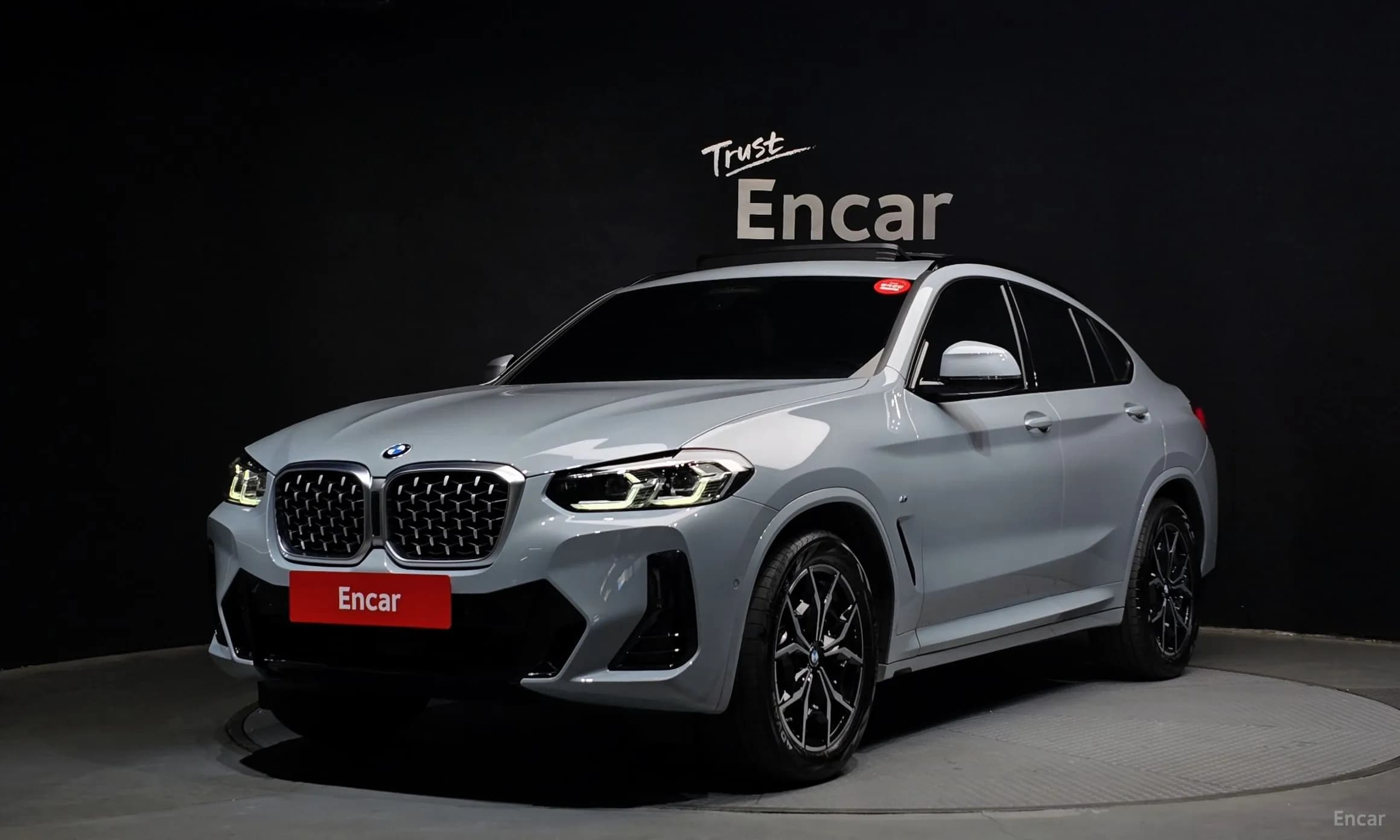 X4 (G02)