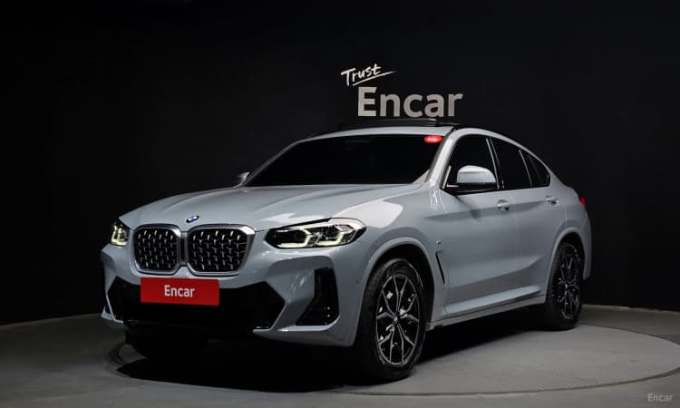 X4 (G02)