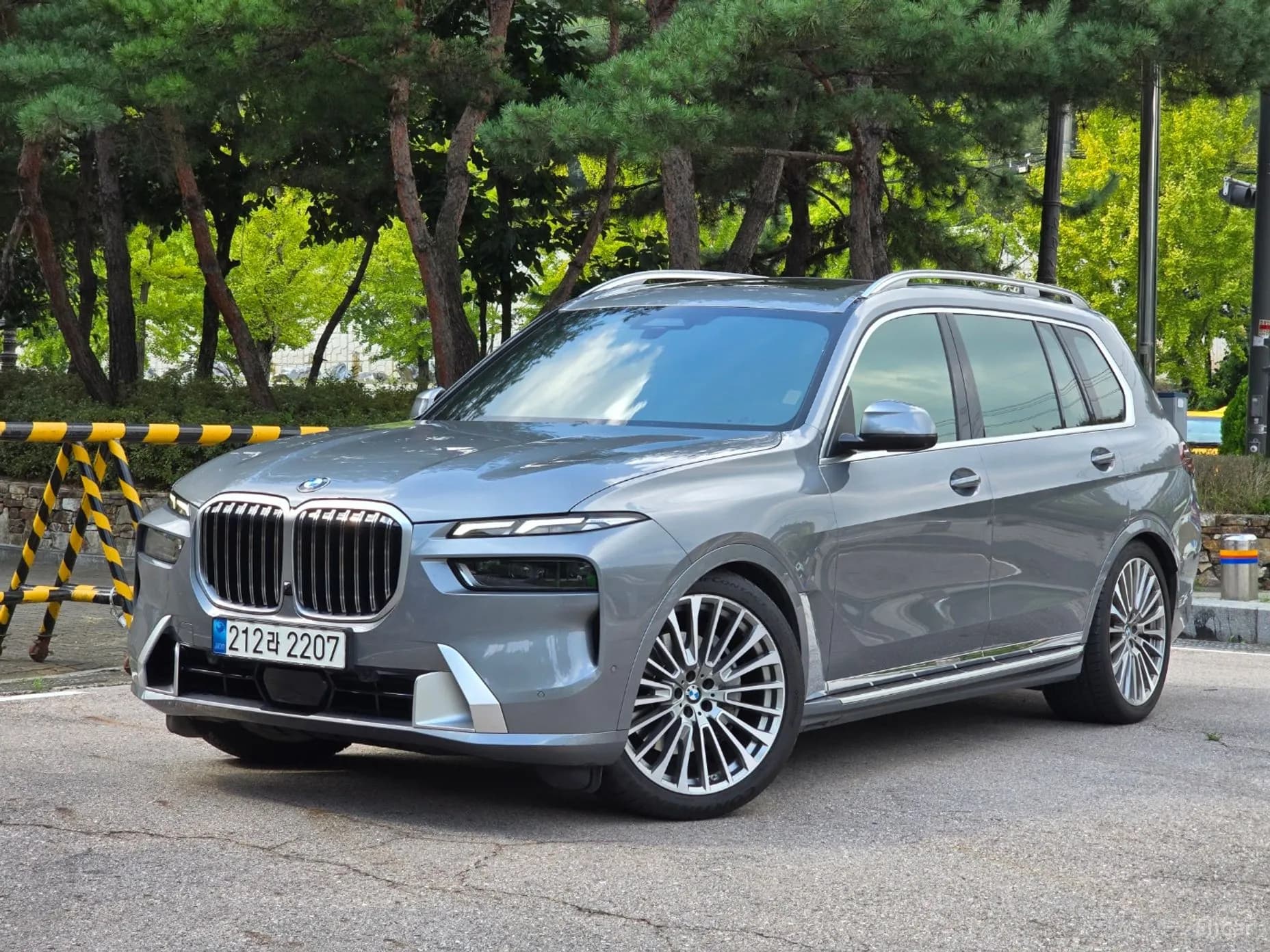X7 (G07)