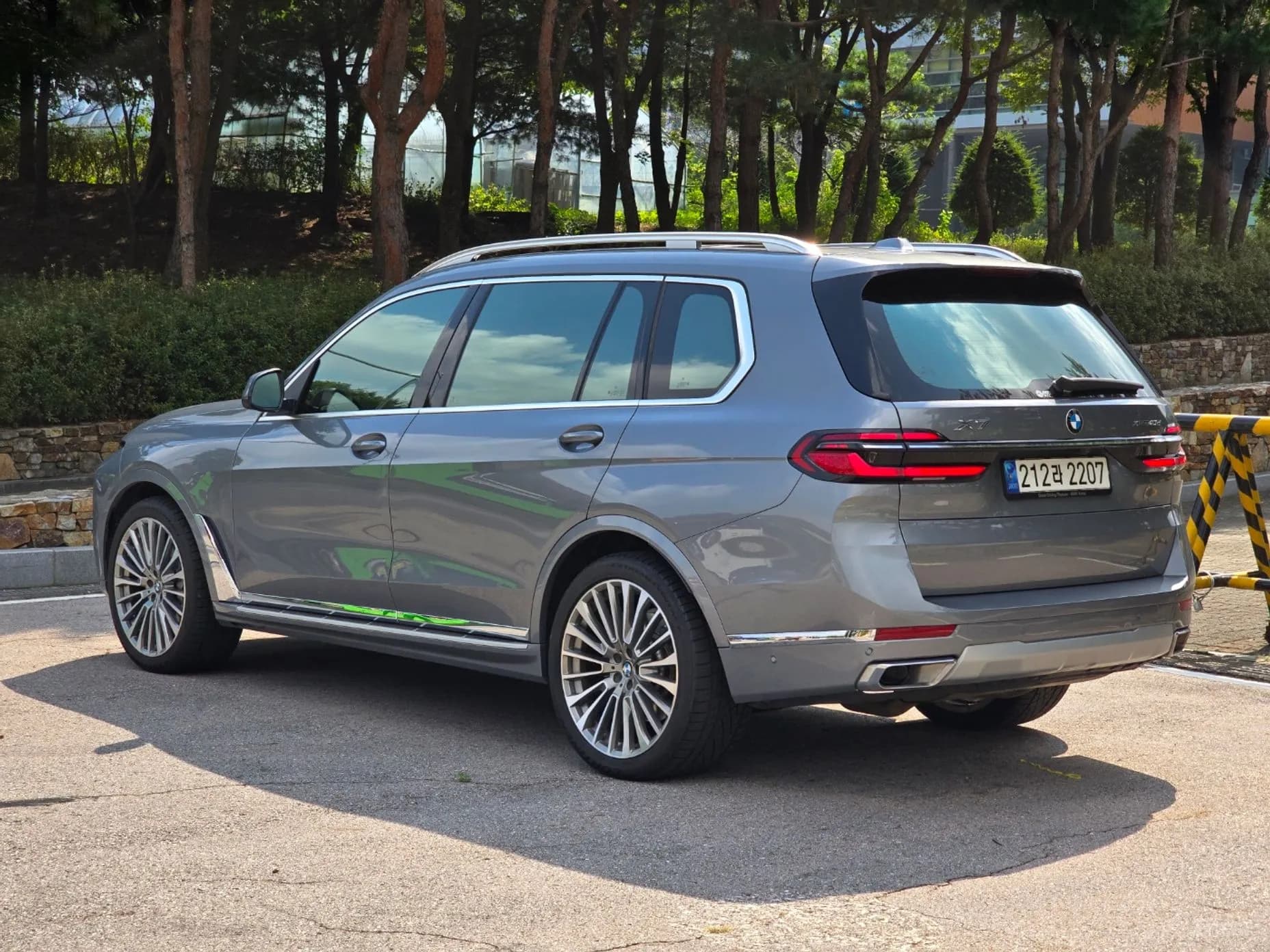 X7 (G07)