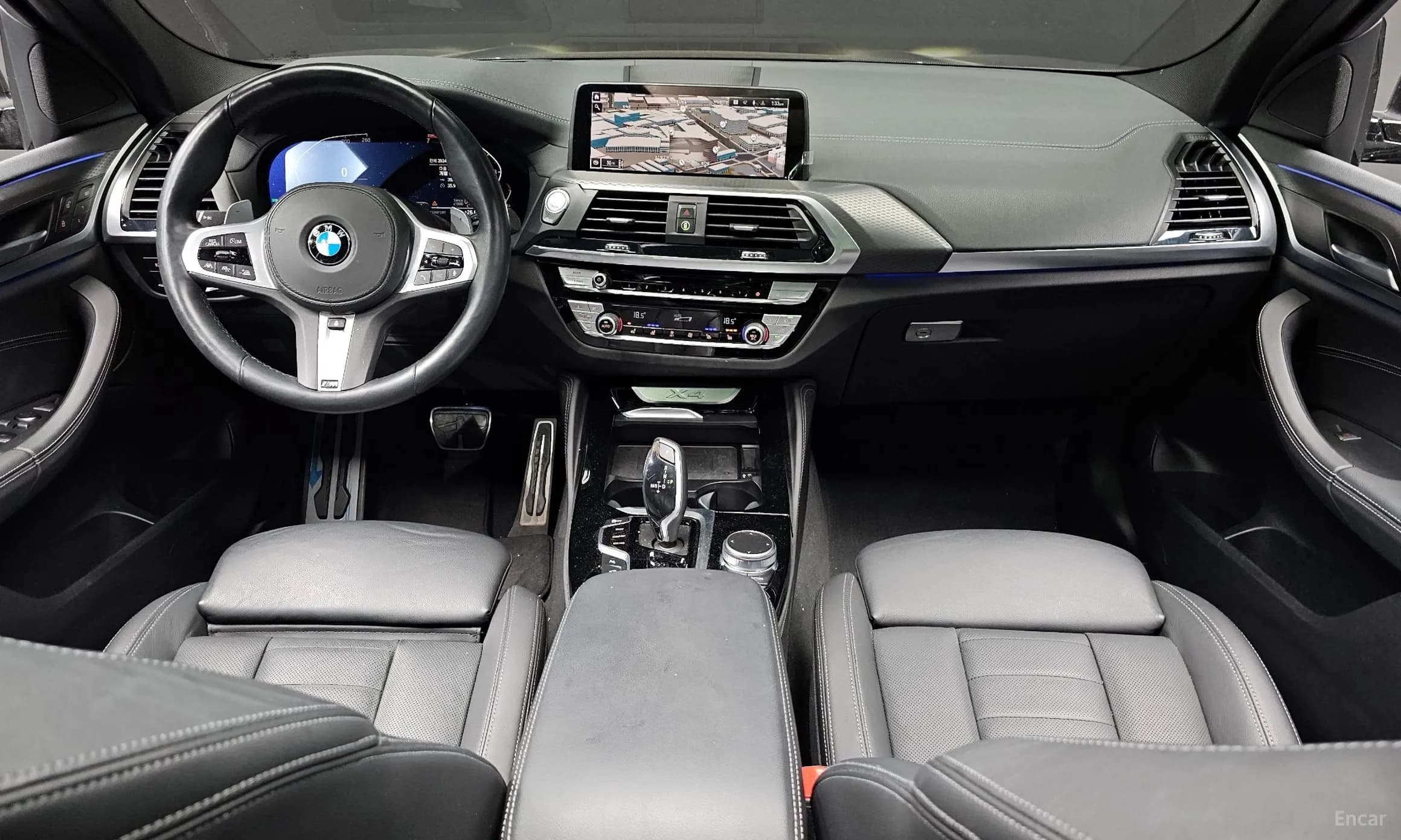 X4 (G02)