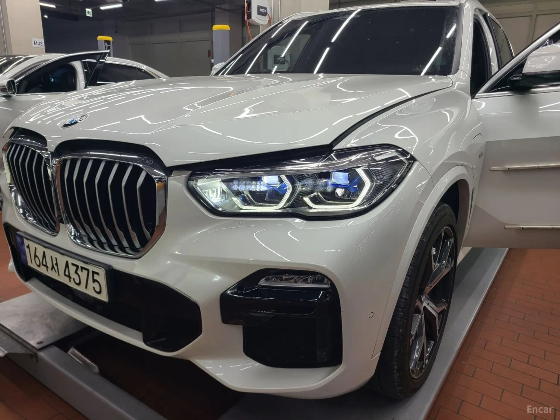 X5 (G05)