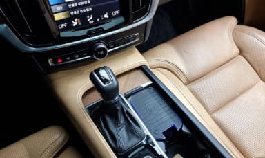 S90