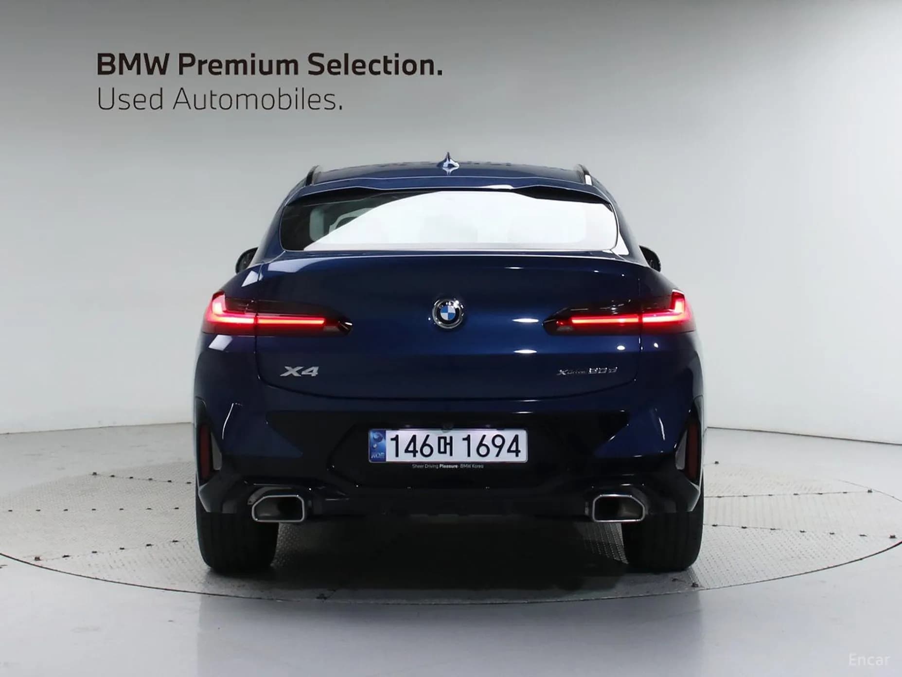 X4 (G02)