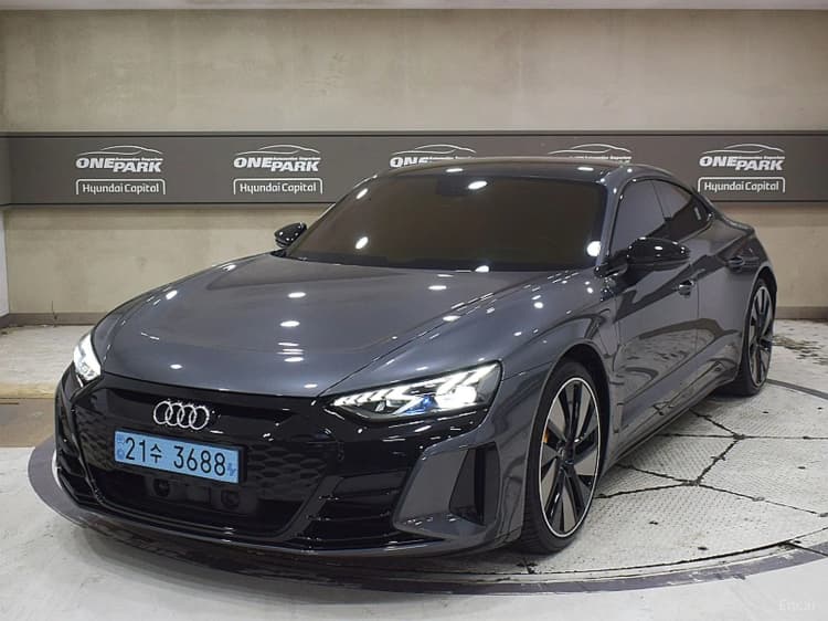 e-tron GT
