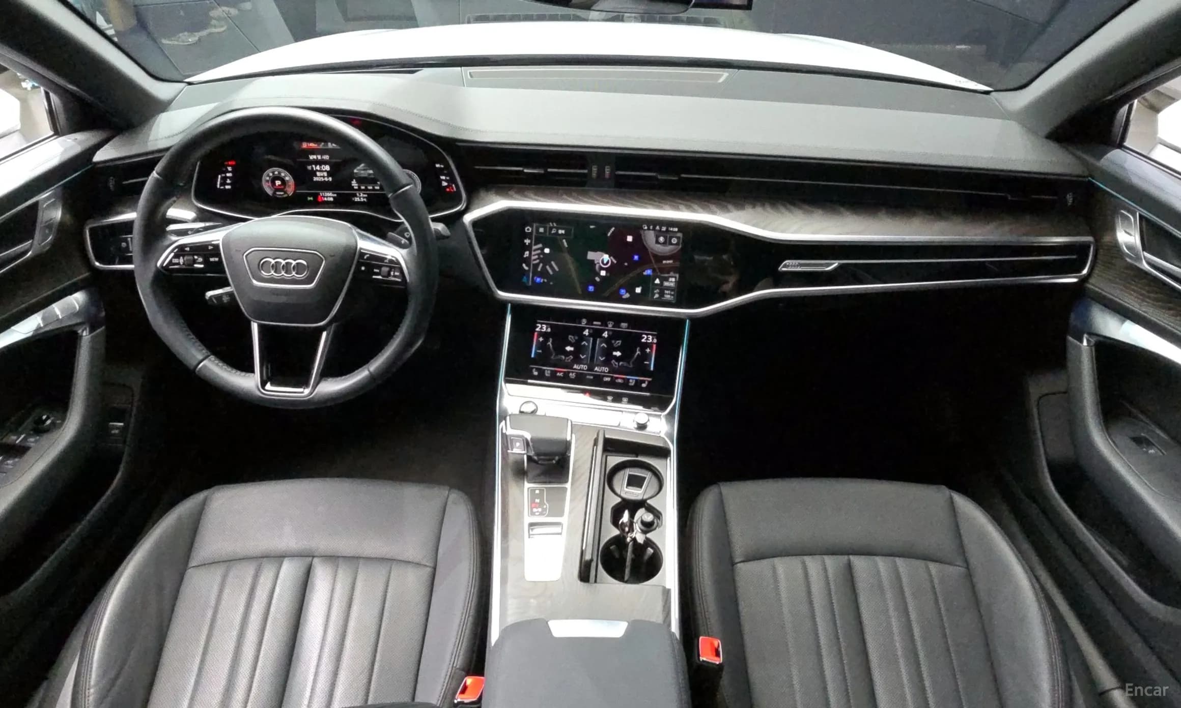 A6 (C8)