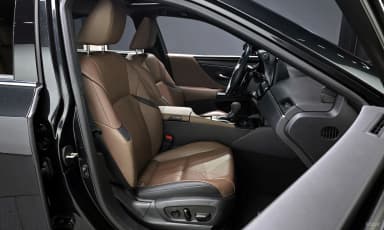 ES300h 7th Generation