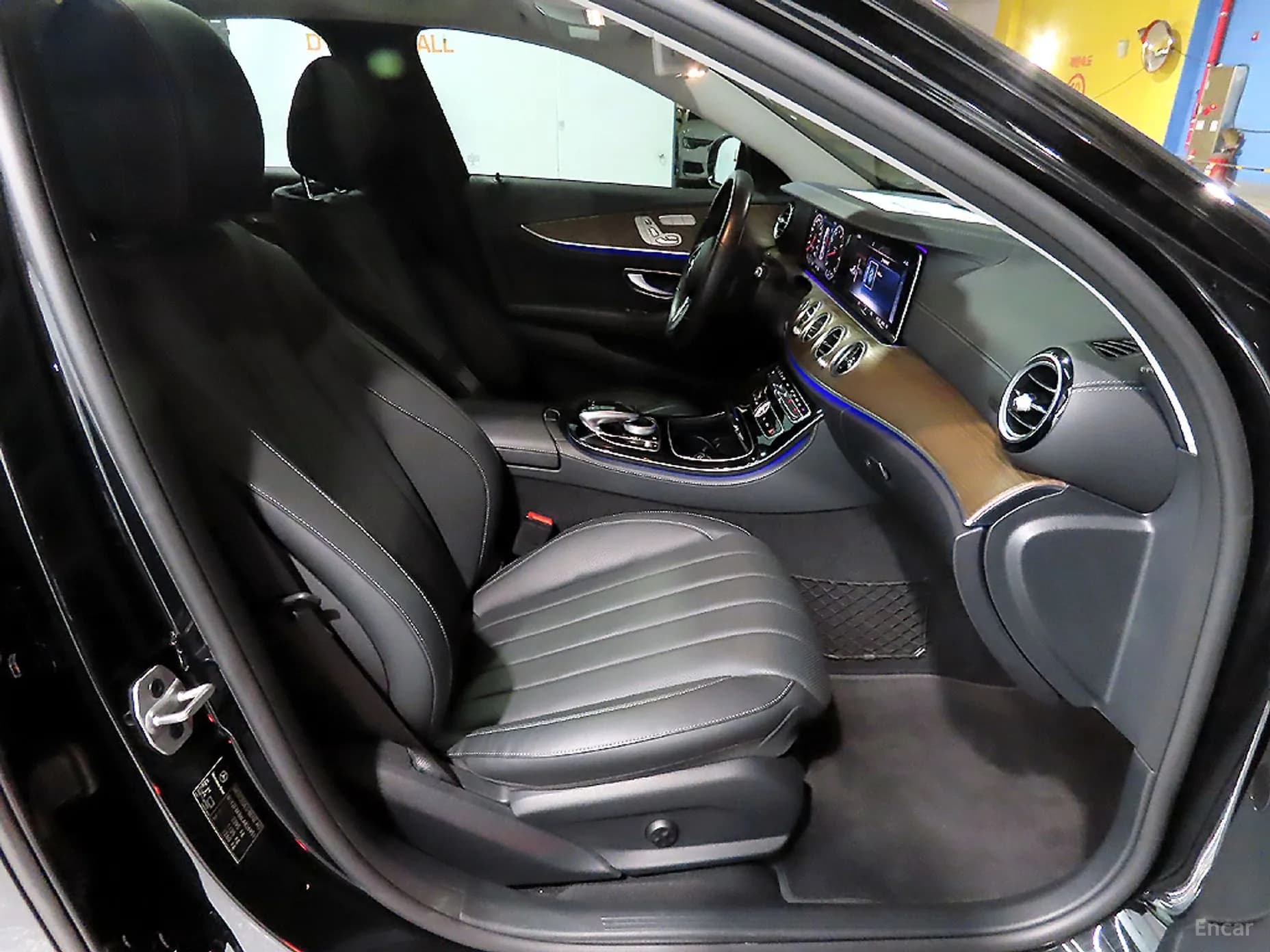 E-Class W213