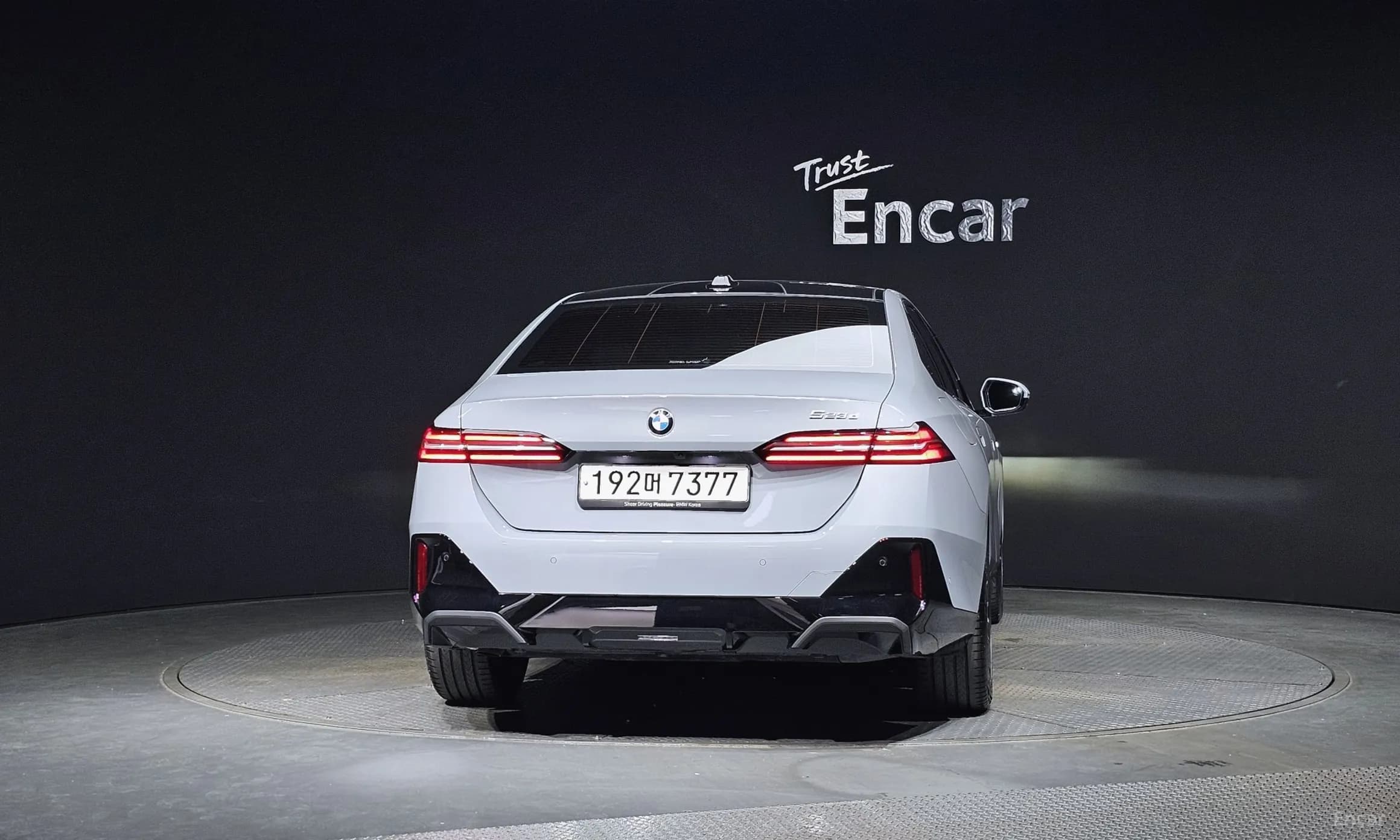 5 Series (G60)