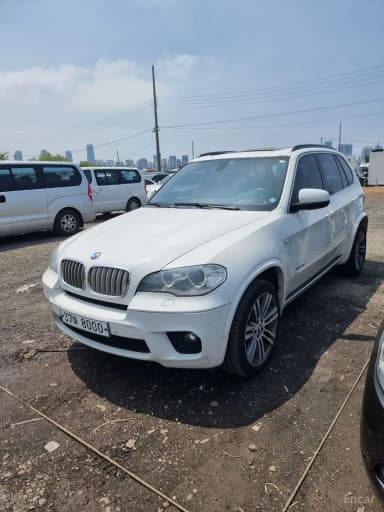 X5 (E70)