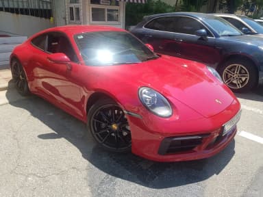 911 (992)