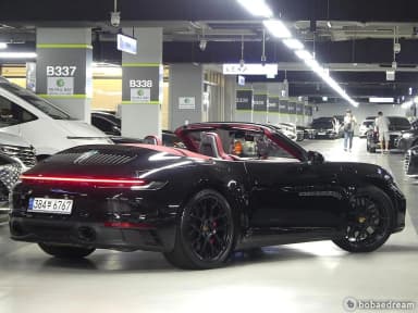911 (992)