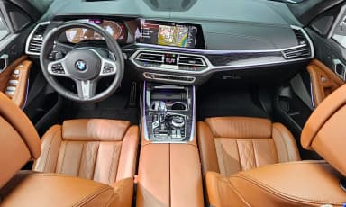 X7 (G07)