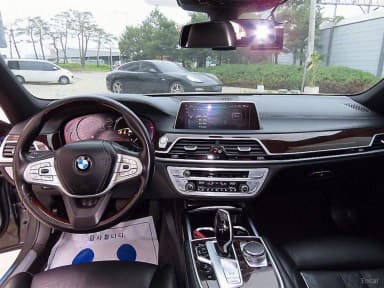 7 Series (G11)