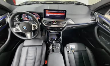 X3 (G01)