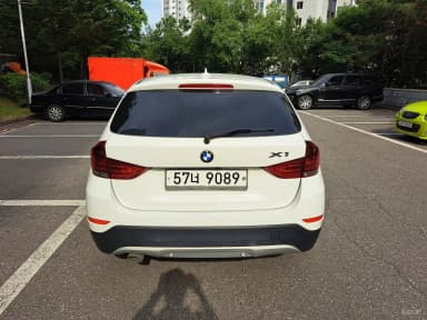 X1 (E84)