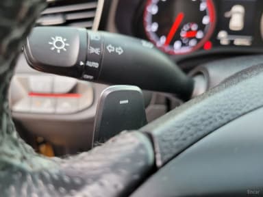 Veloster (JS)