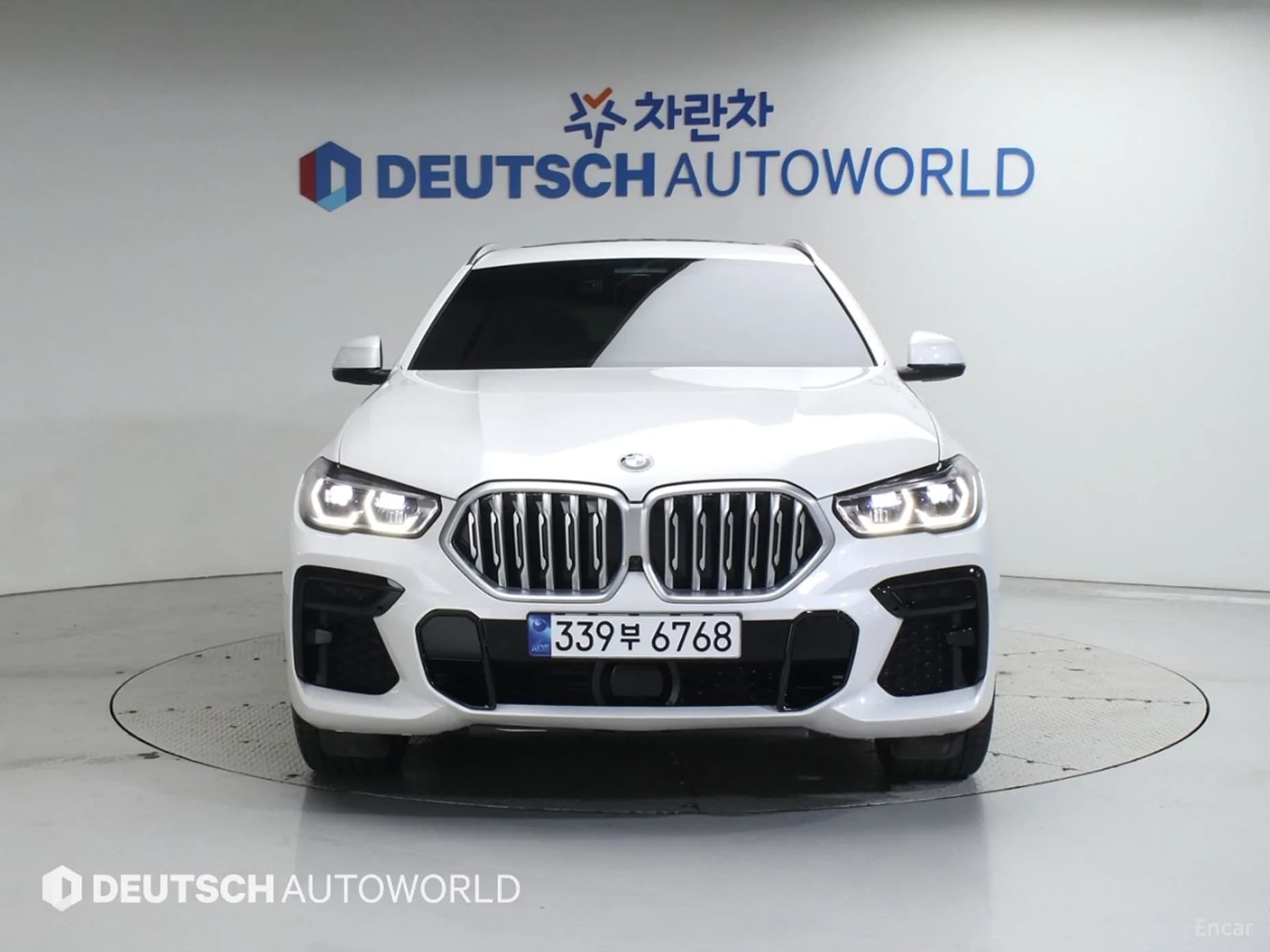 X6 (G06)