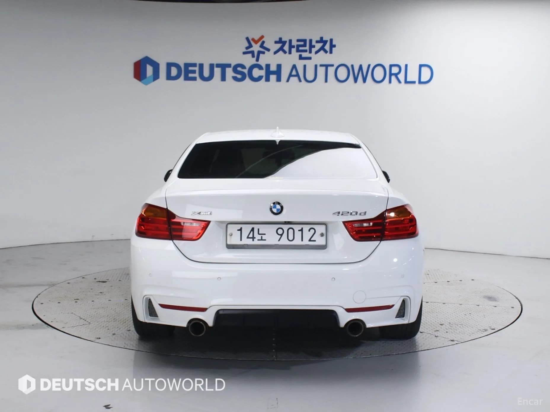 Series 4 (F32)