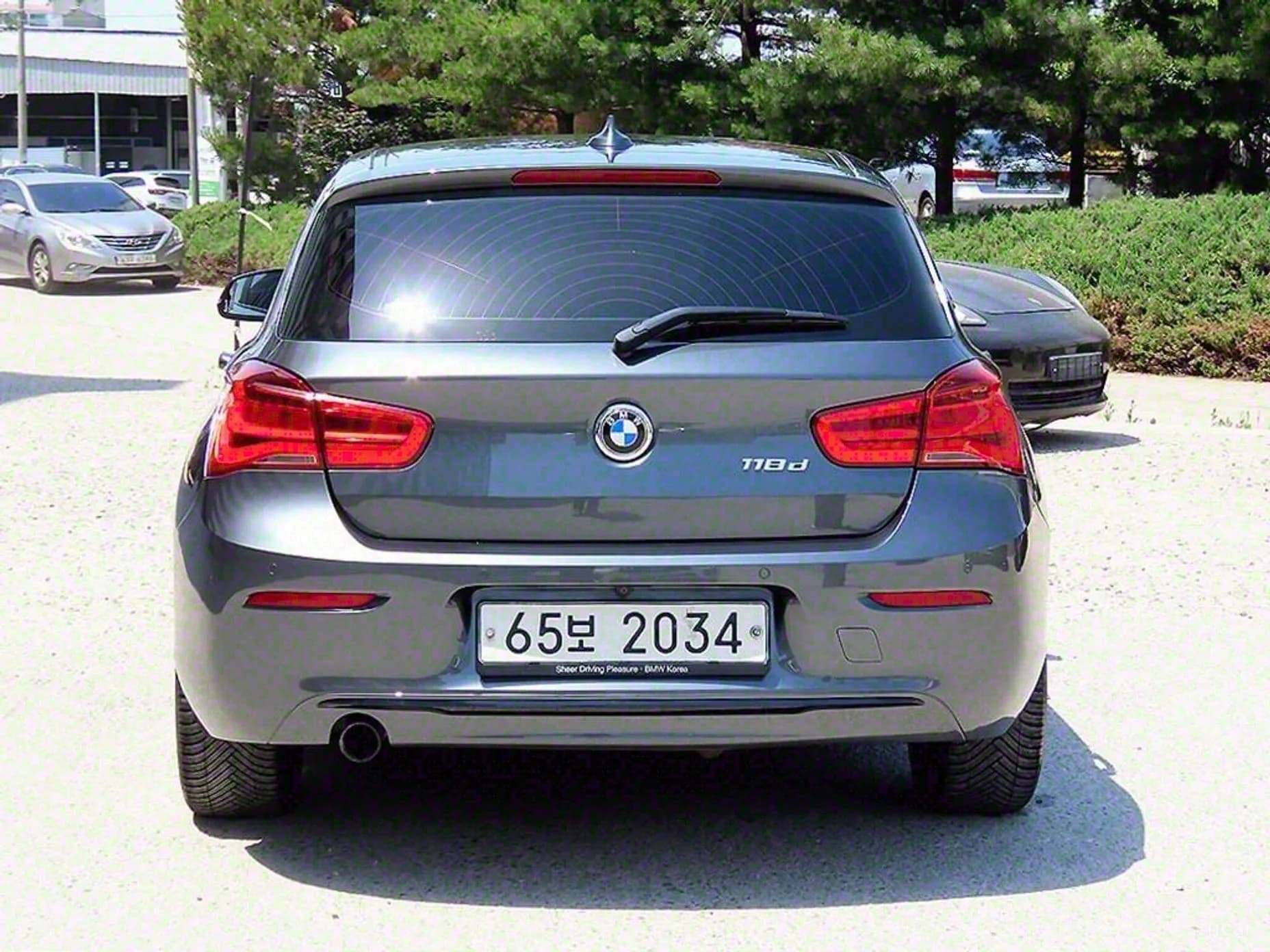 1 Series (F20)