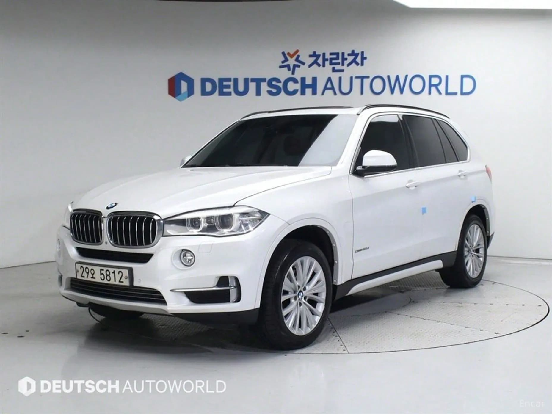 X5 (F15)