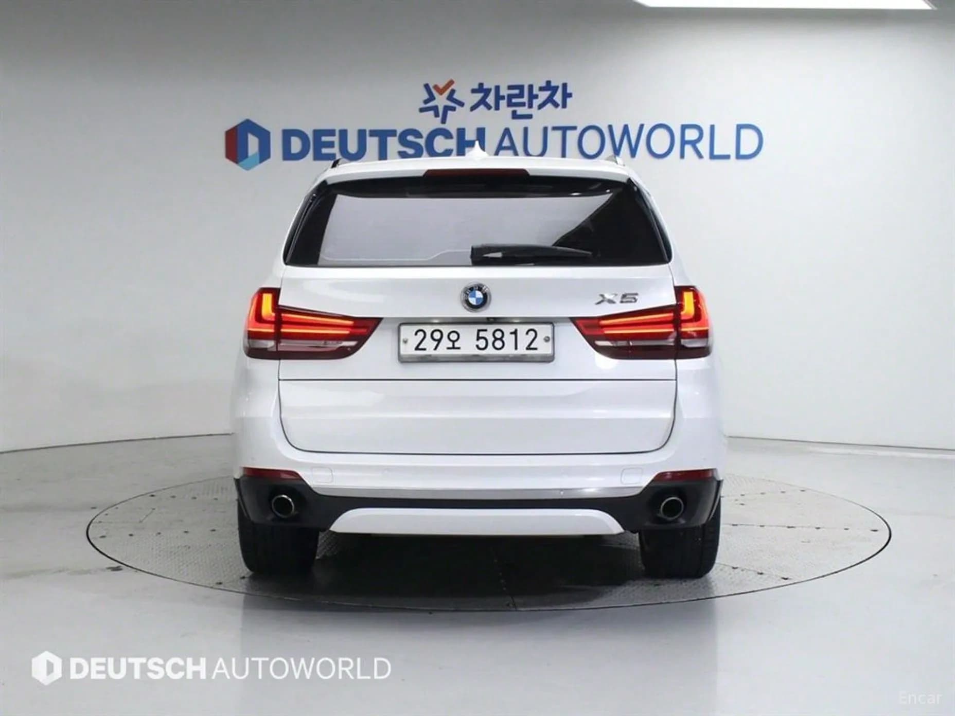 X5 (F15)