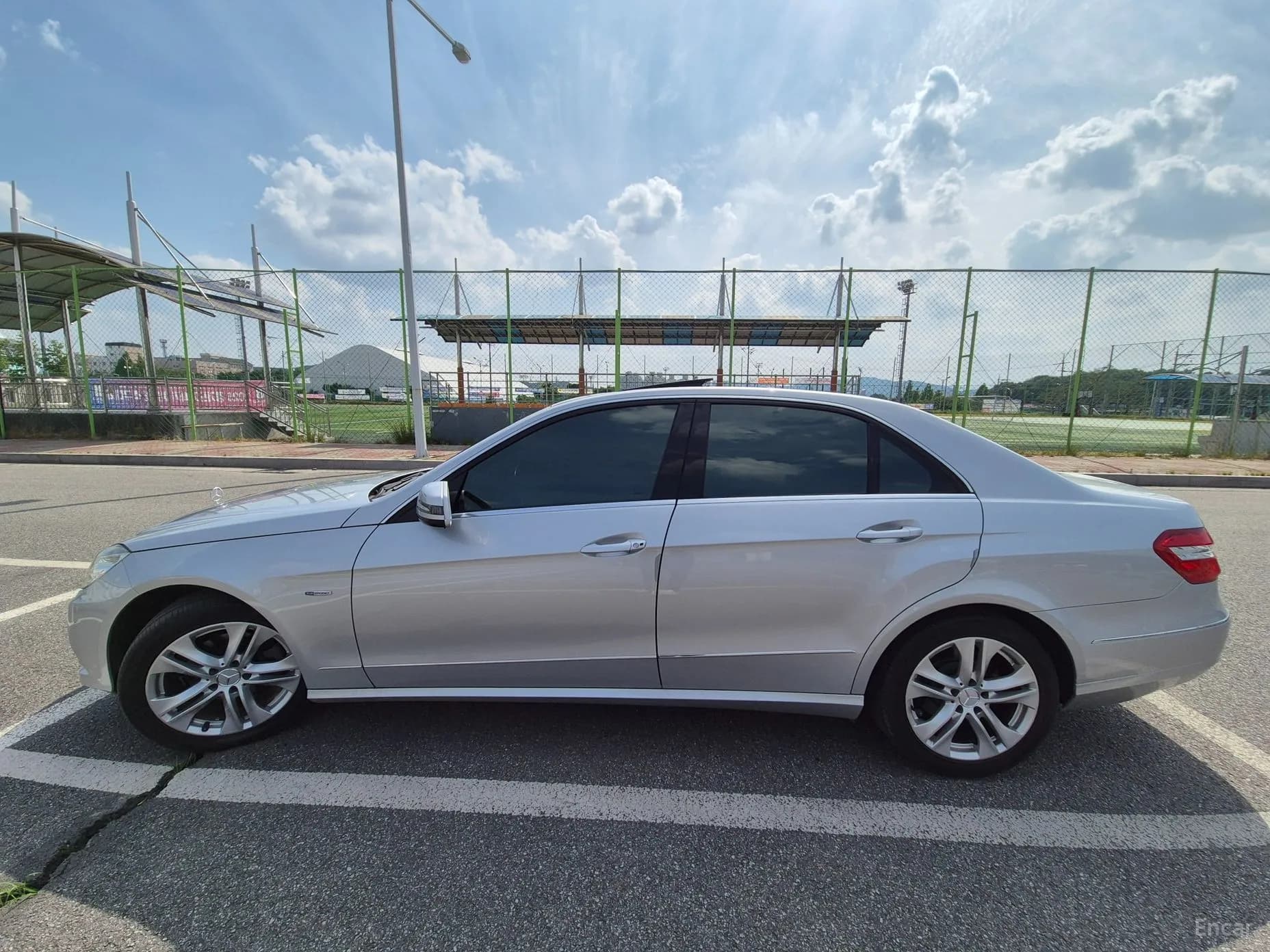 E-Class W212