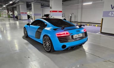 R8