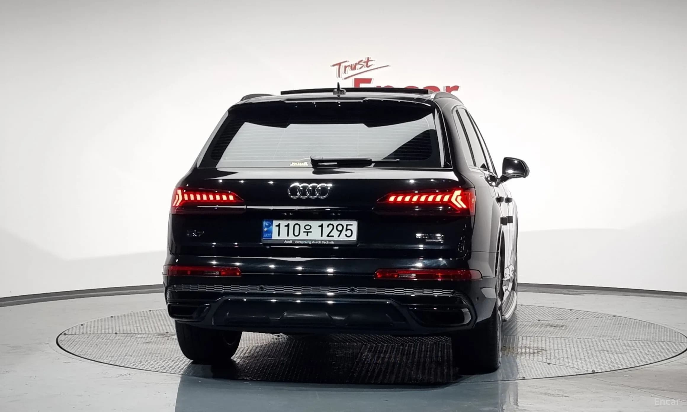 Q7 (4M)