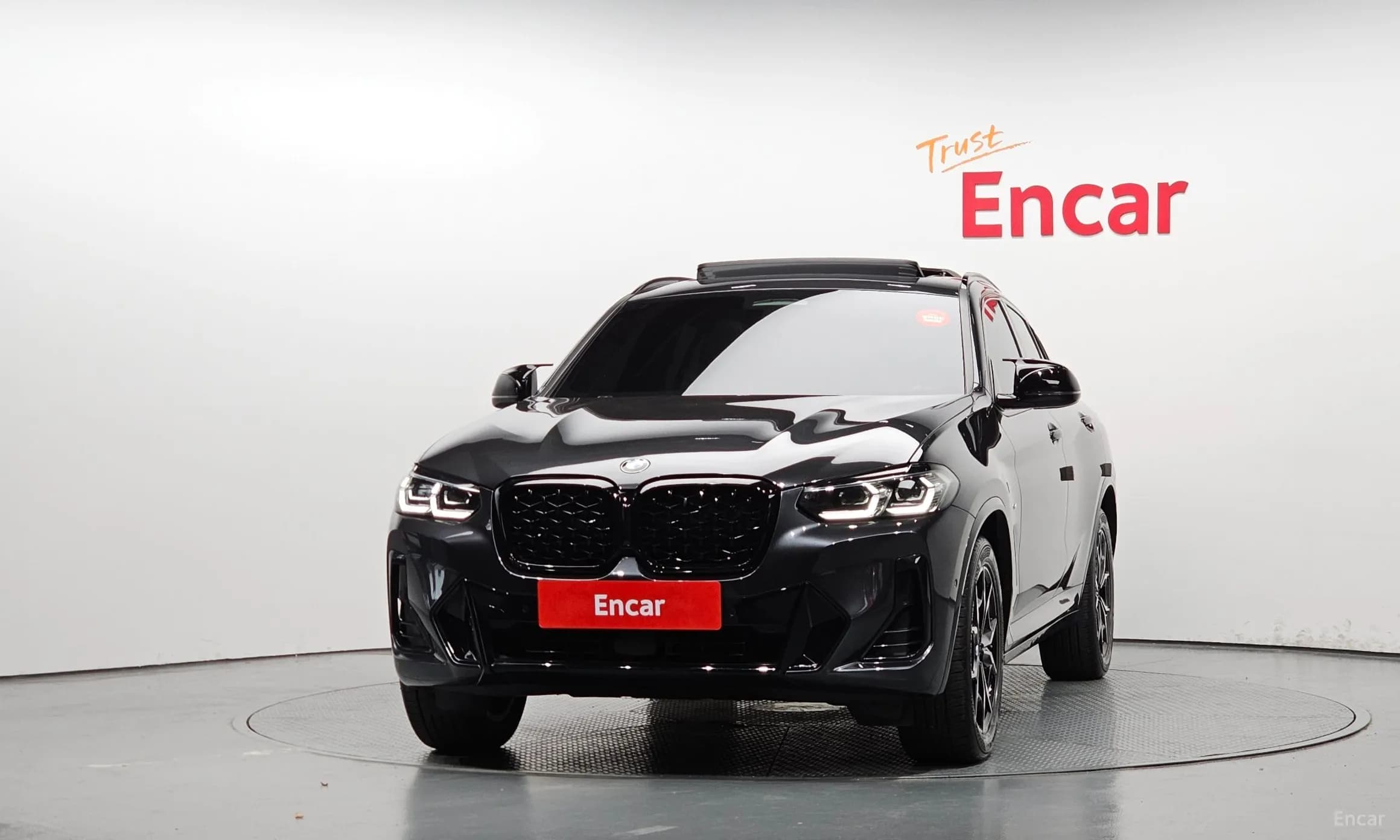X4 (G02)