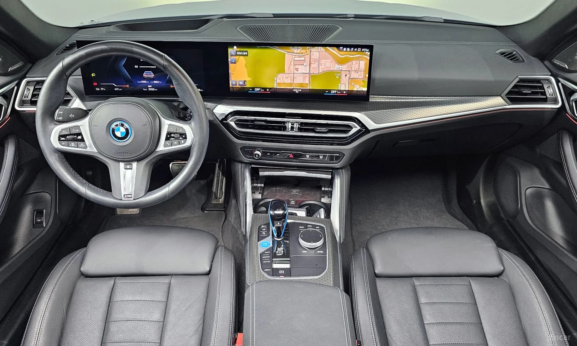 i4