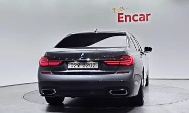 7 Series (G11)