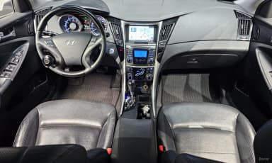 YF Sonata