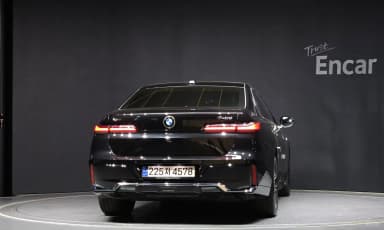 7 Series (G70)