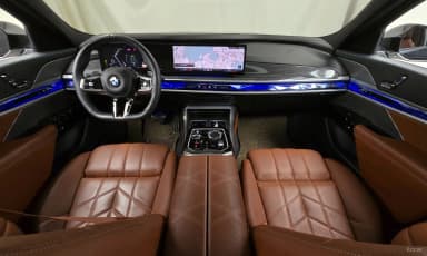 7 Series (G70)