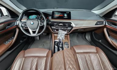 5 Series (G30)