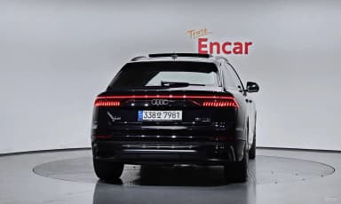 Q8 (4M)