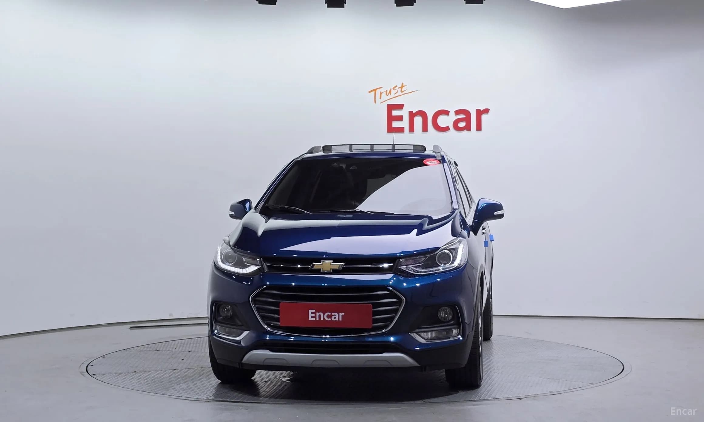Trax