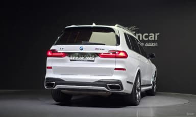 X7 (G07)