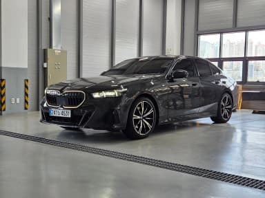 5 Series (G60)