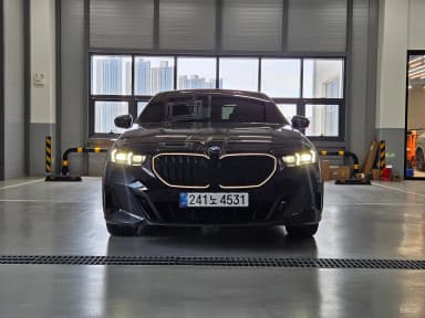 5 Series (G60)