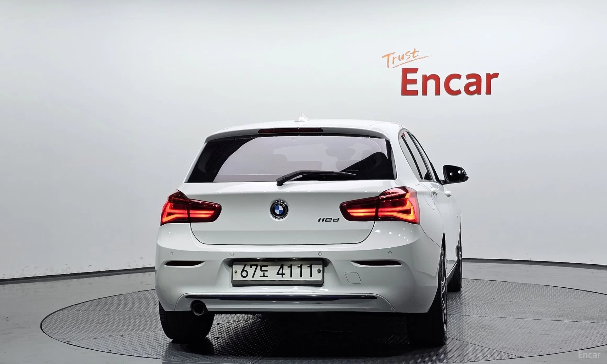 1 Series (F20)