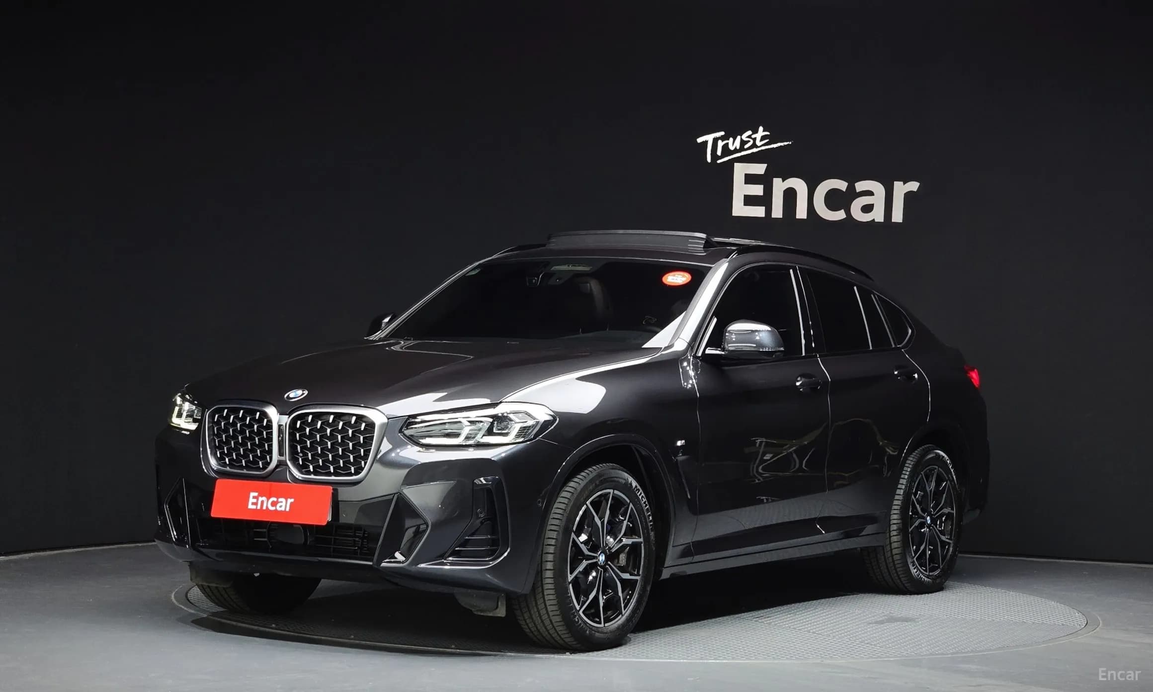 X4 (G02)